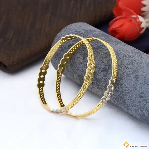 1_Gram_Gold_Plated_Beautiful_Design_Fashionable_Bangles_For_Lady_Style_A033