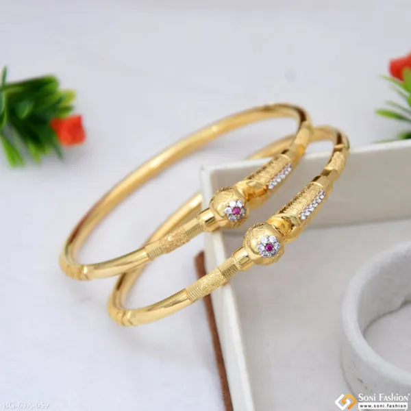 1_Gram_Gold_Plated_Opulent_Design_Bangles_For_Ladies_Style_A059