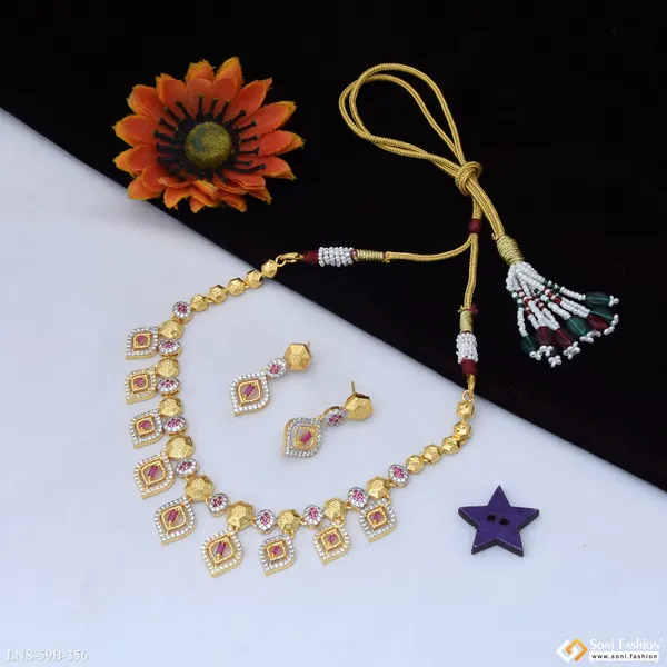 1_Gram_Gold_Plated_Glittering_Design_Necklace_Set_For_Women_Style_B356