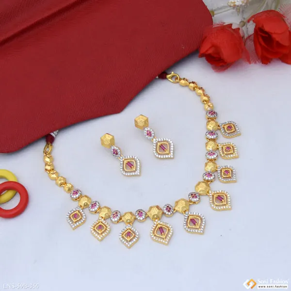 1_Gram_Gold_Plated_Glittering_Design_Necklace_Set_For_Women_Style_B356