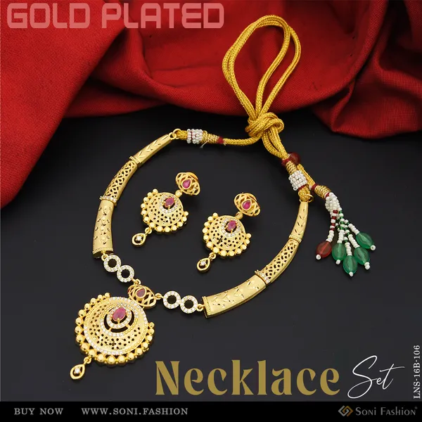 Sparkling_Design_Gold_Plated_Necklace_Set_For_Women_Style_B106