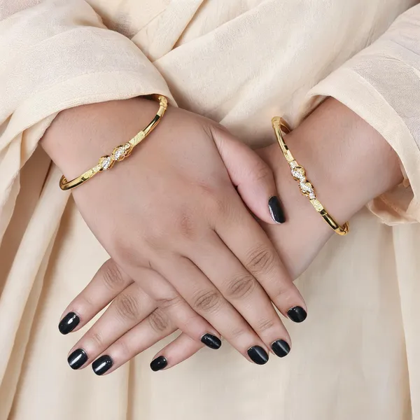 1_Gram_Gold_Plated_Brilliant_Design_Bangles_For_Women_Style_A045