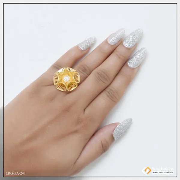 Floral_Beautiful_Design_Gold_Plated_Ring_For_Ladies_Style_A241