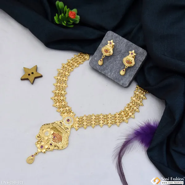 Decorative_Design_Gold_Plated_Necklace_Set_For_Women_Style_B321