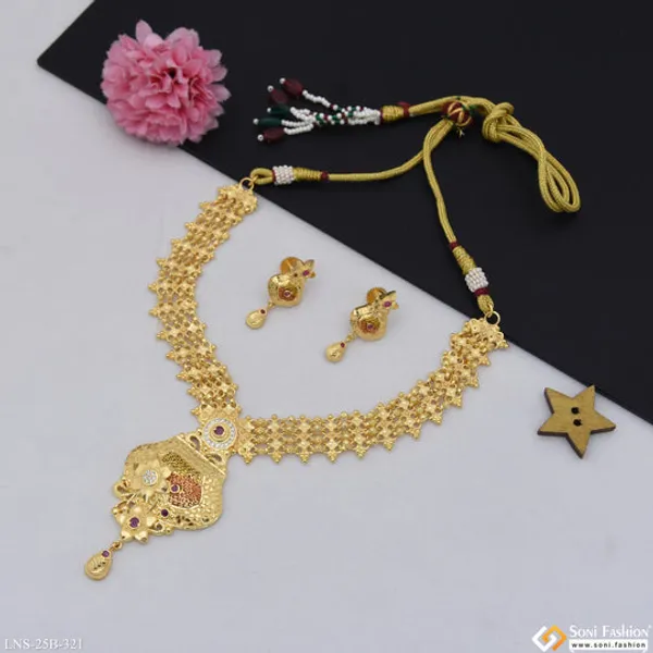 Decorative_Design_Gold_Plated_Necklace_Set_For_Women_Style_B321