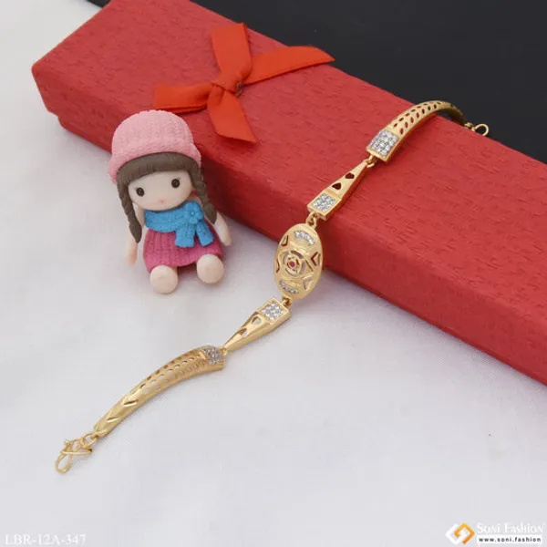 Glittering_Design_With_Diamond_Designer_Gold_Plated_Bracelet_For_Lady_Style_A347