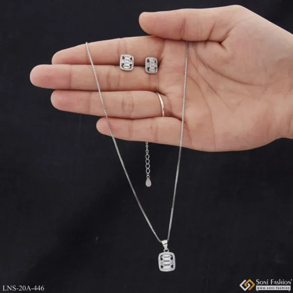 Silver_With_Diamond_Brilliant_Design_Silver_Necklace_Set_For_Lady_Style_A446