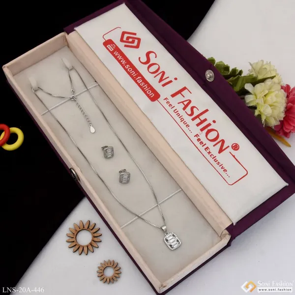 Silver_With_Diamond_Brilliant_Design_Silver_Necklace_Set_For_Lady_Style_A446