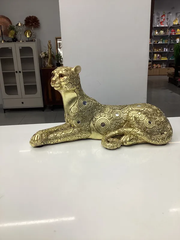 Golden_Tiger