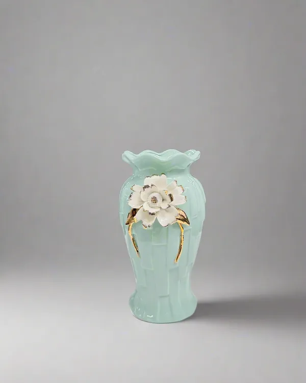 Sky_Blue_Vase_Default_Title