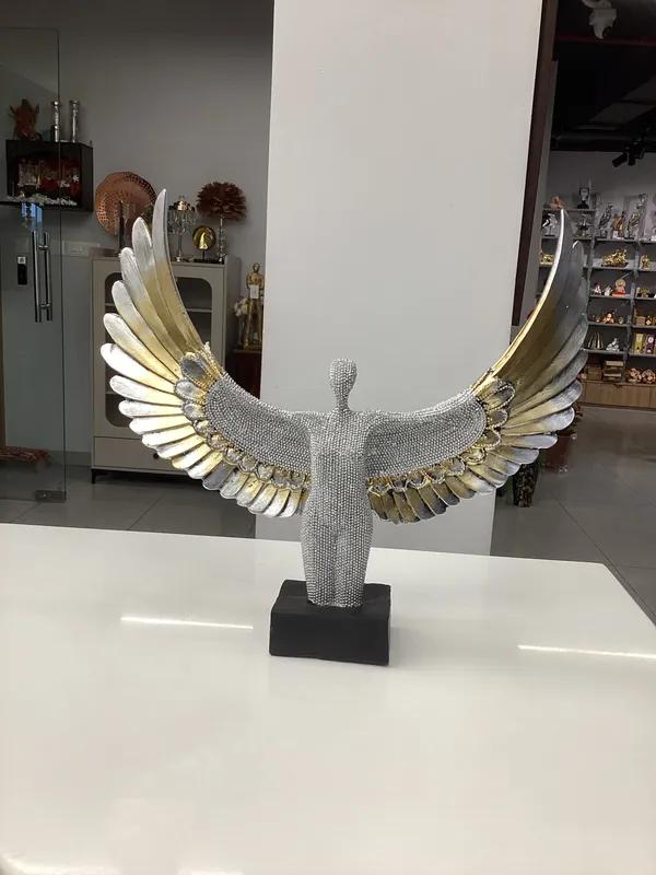 Human_with_Wings
