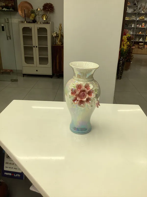 Pearl_Bloom_Vase
