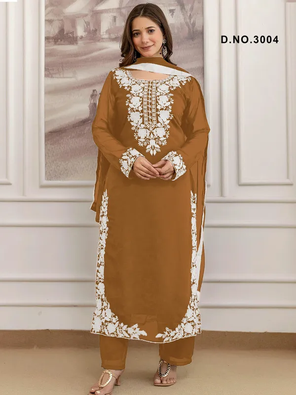 Brown_Georgette_Kurta_Dupatta_Set_For_Women