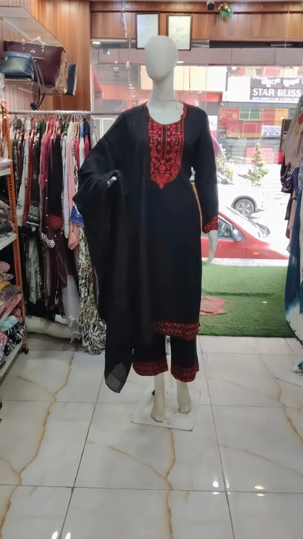 Black_Rayon_Straight_Embroidered_Kurta_Set_For_Women