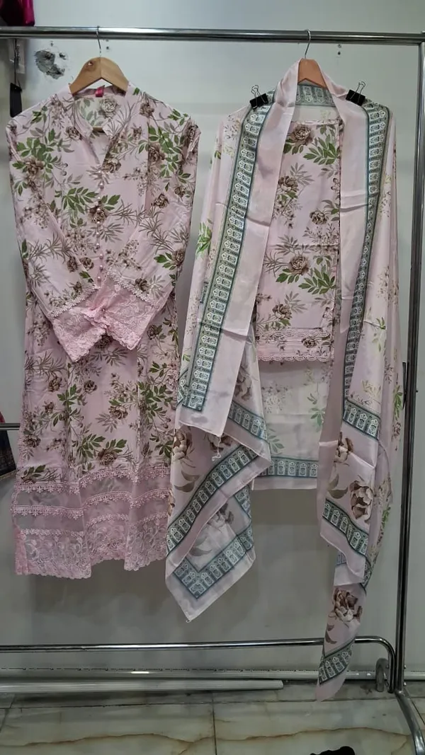 Pink_Lawn_Straight_Floral_Print_Kurta_Set_For_Women