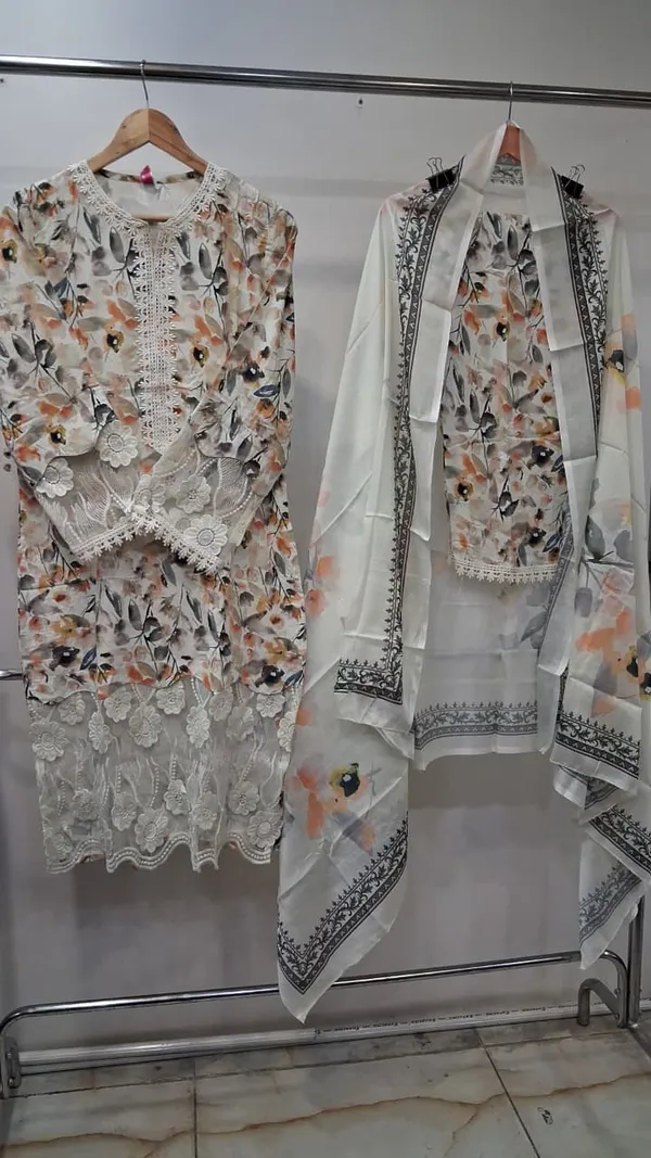 White_Lawn_Straight_Floral_Print_Kurta_Set_For_Women