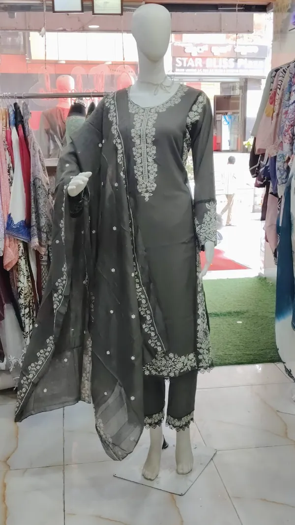 Grey_Rayon_Straight_Embroidered_Kurta_Set_For_Women