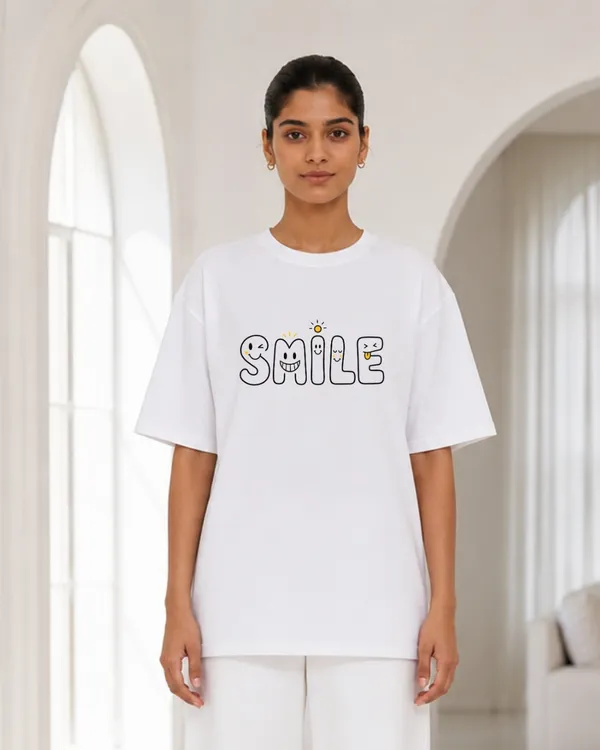 Women_S_Oversized_White_Smile_Graphic_T_Shirt_Cute_Minimalist_Typography_Aesthetic_Tee