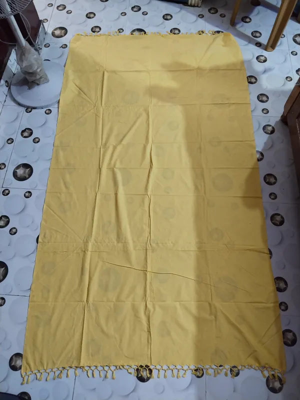 Yellow_Solid_Tasselled_Dupatta_for_Women