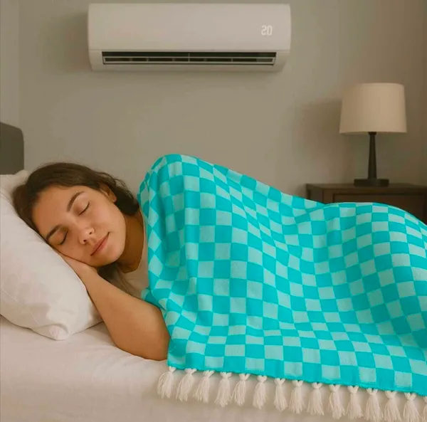 Turquoise_Woven_Checkered_Tassel_Throw_Blanket