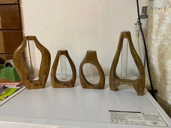 Wooden_Geometric_Glass_Tube_Vase