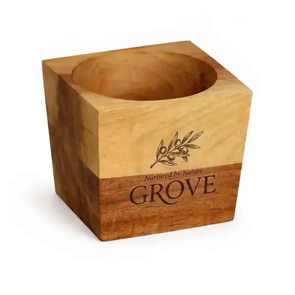 Brown_Wooden_Engraved_Square_Planter_Pot
