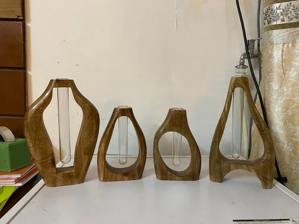 Wooden_Geometric_Glass_Tube_Vase