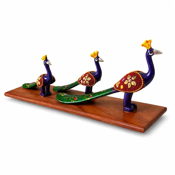 Sheesham_Wood_Handcrafted_Peacock_Showpiece