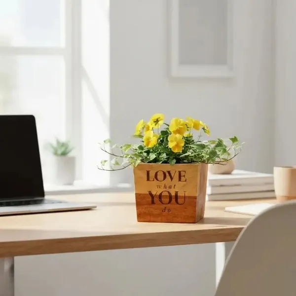 Brown_Wooden_Engraved_Square_Planter_Pot
