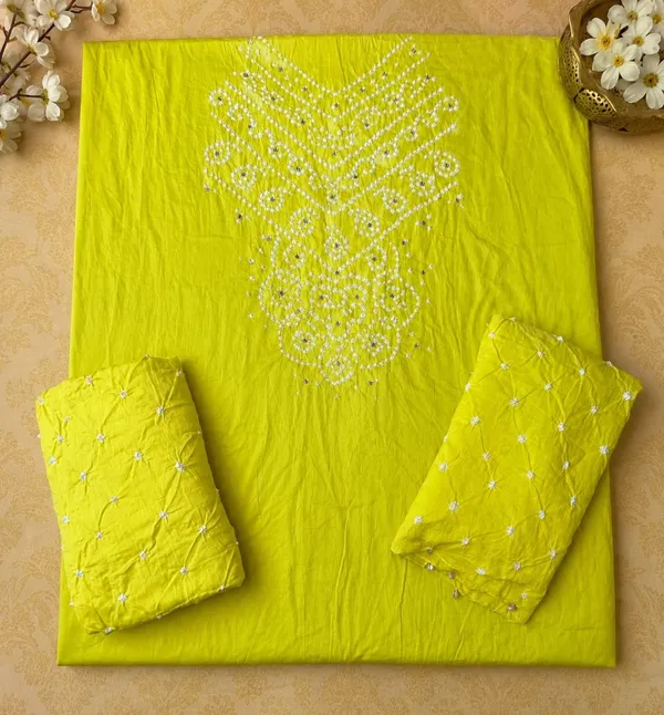 Chevron_Unstitched_Bandhej_Cotton_Suit_Green_Bandhani_Suit_Set_with_Mirror_Work_&_Tassel_Dupatta