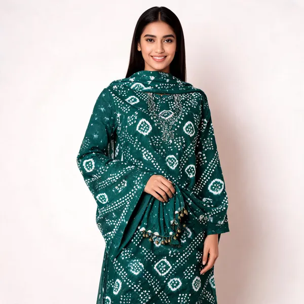 Dark_Green_Bandhej_Cotton_Set_-_Diamond_&_Dot_Bandhani,_Mirror_Work,_Gungroo_Tassel_Dupatta