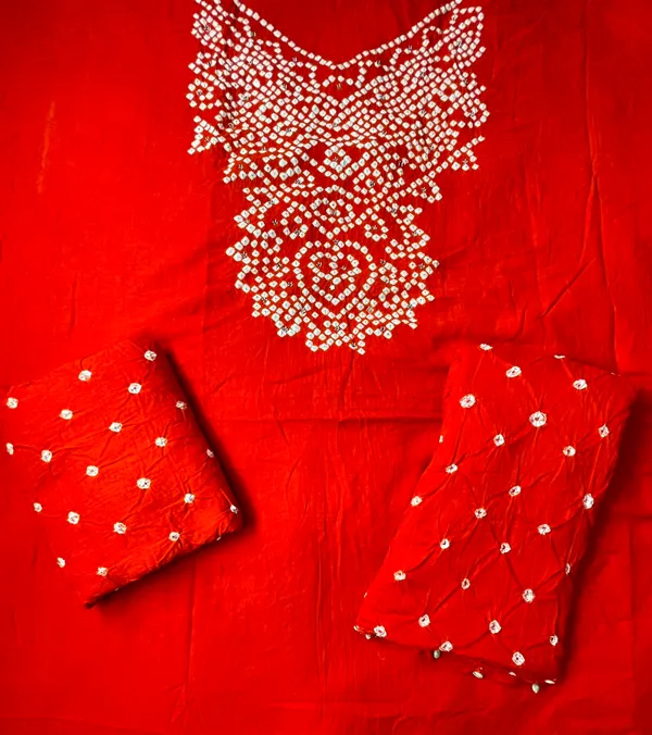 Orange_Bandhej_Cotton_Suit_Set_-_Hand_Mirror_Work,_Bandhani_Yoke,_Scattered_Dots,_Kodi_Dupatta