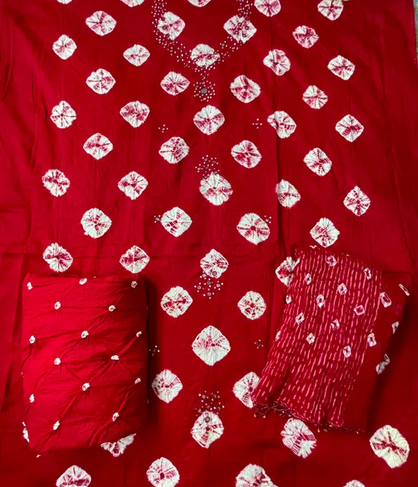 Red_Bandhej_Cotton_Suit_-_White_Bandhani_Dots,_Mirror_Work,_Tasseled_Chiffon_Dupatta