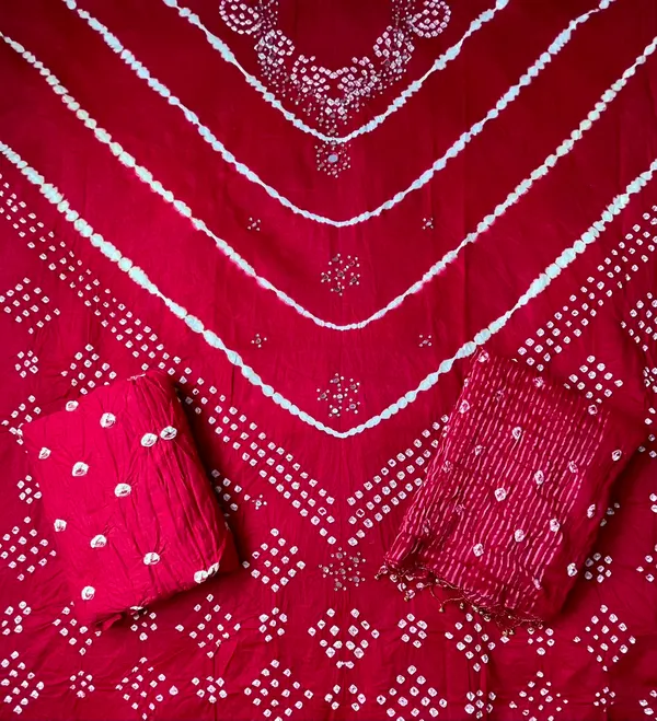 Chevron_Unstitched_Bandhej_Cotton_Suit_Red_Bandhani_Suit_Set_with_Mirror_Work_&_Tassel_Dupatta