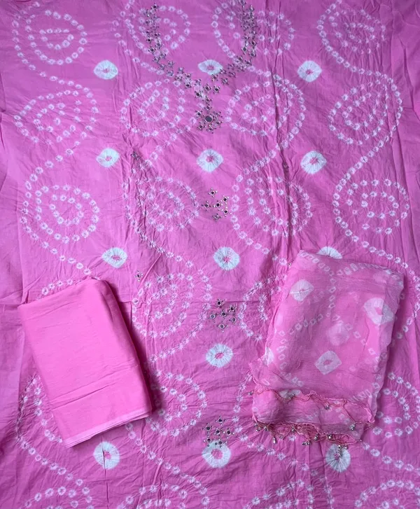 Light_Pink_Hand_Bandhej_Suit_-_White_Circular_Pattern,_Mirror_Work,_Silver_Gungroo_Dupatta