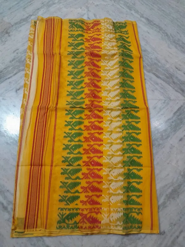 Yellow_Floral_Print_Saree_for_Women