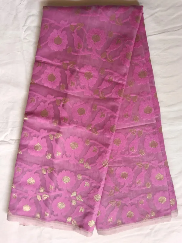 Pink_Floral_Woven_Saree_For_Women