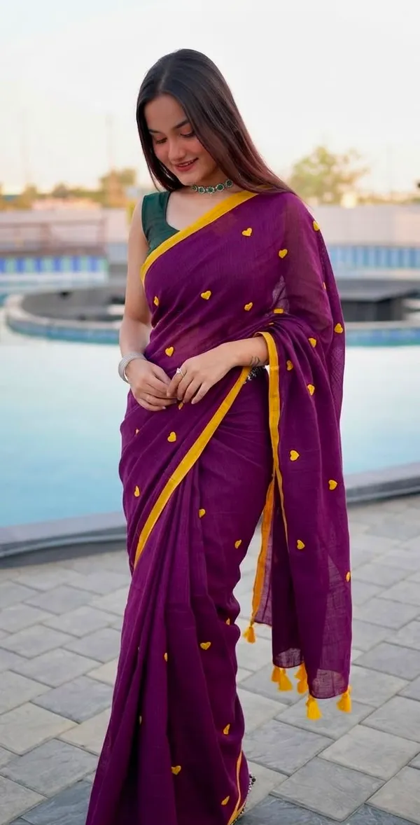 Purple_Heart_Print_Saree_for_Women