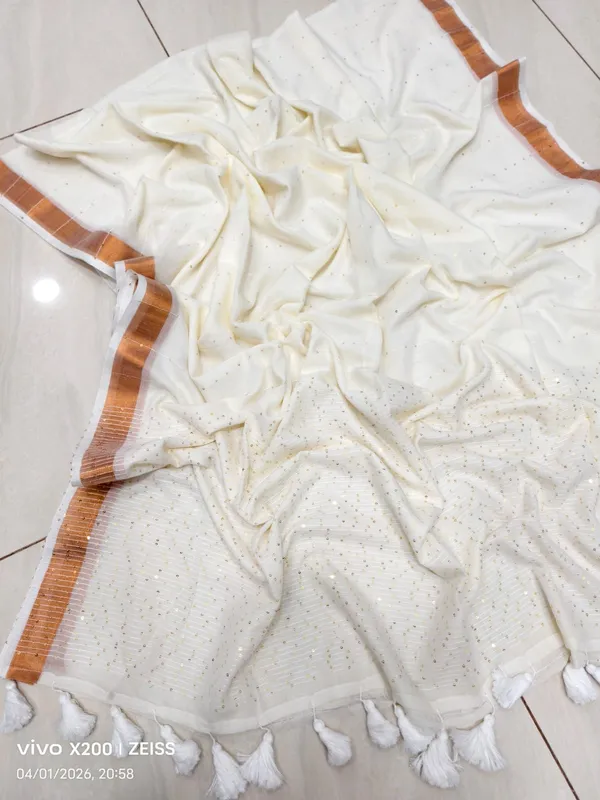 Ivory_Embellished_Saree_for_Women