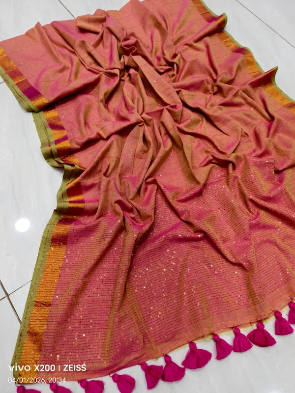 Pink_Woven_Traditional_Saree_for_Women