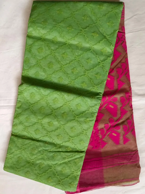 Green_Brocade_Saree_For_Women