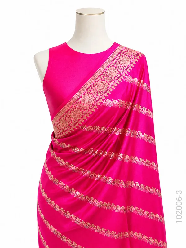 Katan_Silk_Zari_Work_Diagonal_Stripe_Banarasi_Saree