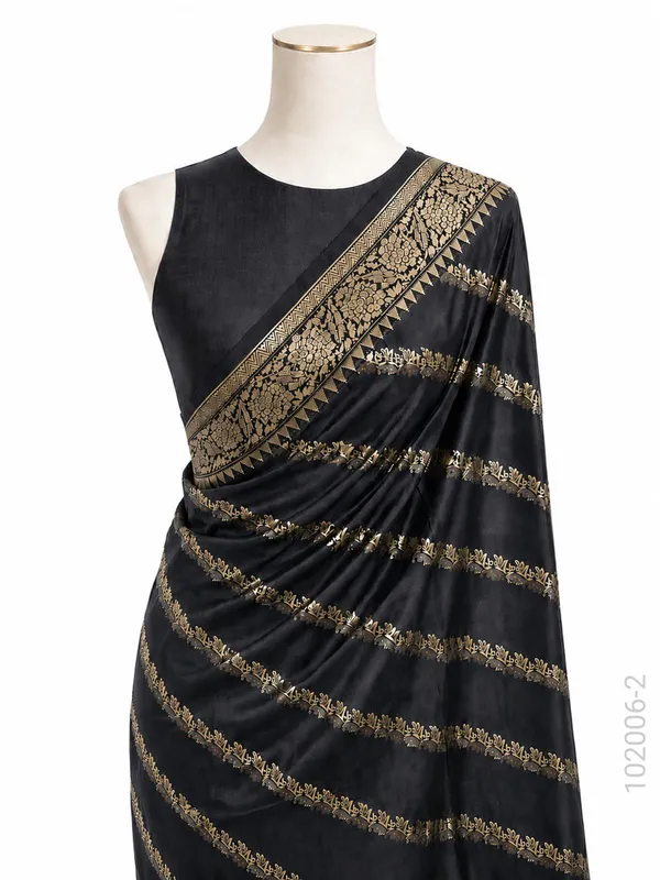Katan_Silk_Zari_Work_Diagonal_Stripe_Banarasi_Saree