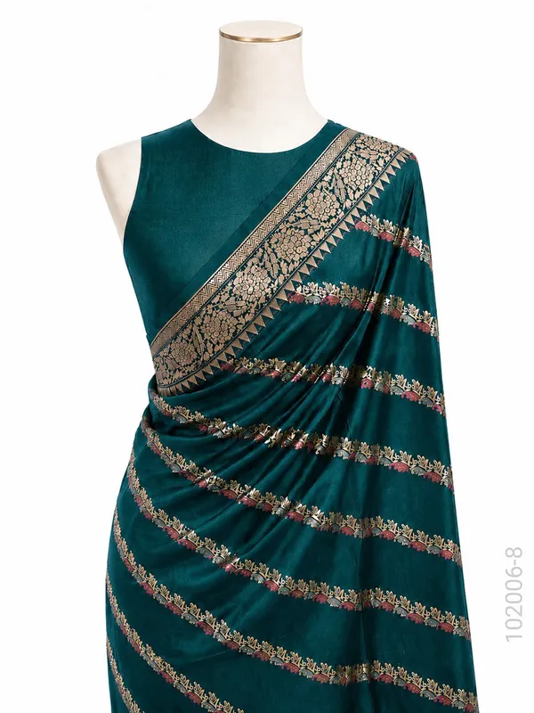 Katan_Silk_Zari_Work_Diagonal_Stripe_Banarasi_Saree