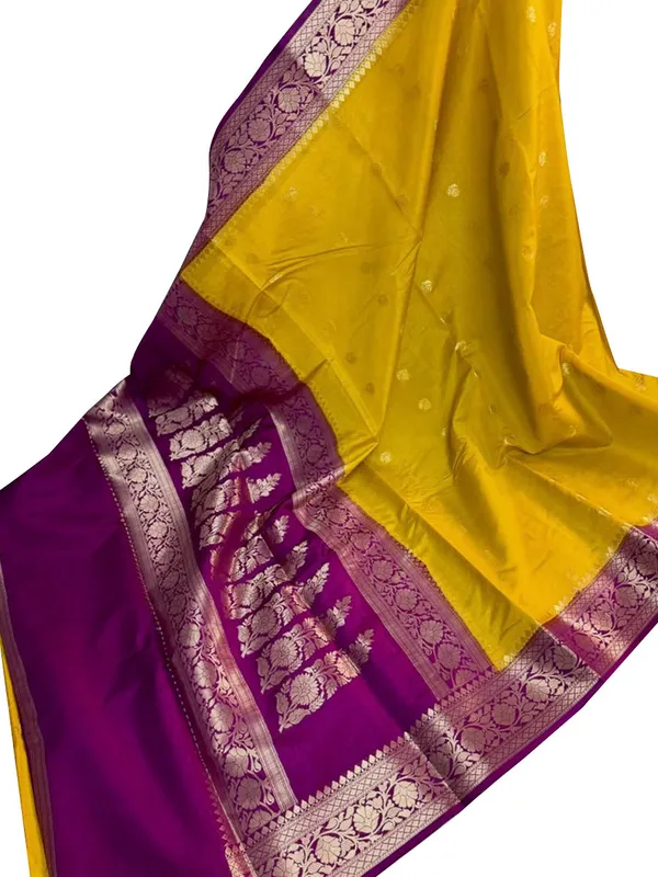Kora_Organza_Zari_Work_Buti_Banarasi_Saree