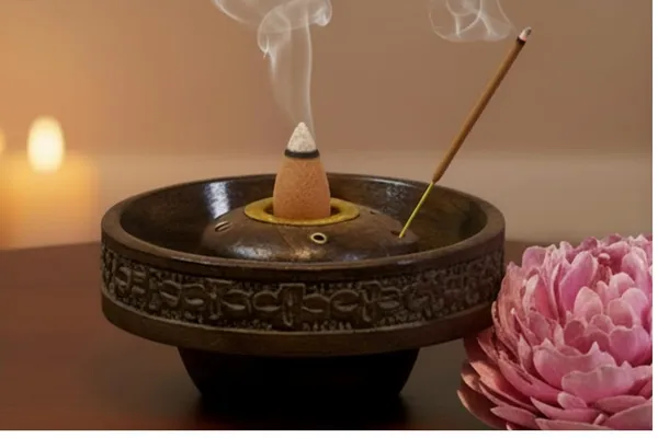 Premium_Agarbatti_Stand_for_Puja|_Wooden_Incense_Stick_Bowl_with_ash_Catcher_for_Home_Office_for_Puja_|_Agarbatti_Stand_|_Puja_Room_|_Meditation_|_Aromatherapy_&_Relaxation
