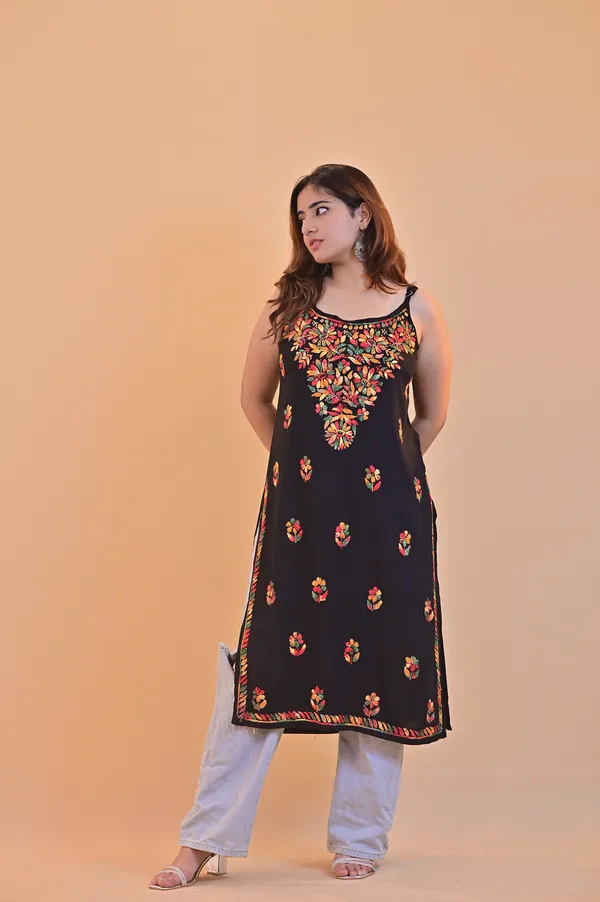 Black_Rayon_Sleeveless_Kurta_For_Women