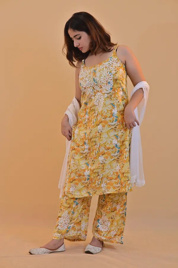 Yellow_Floral_Print_Kurta_Set_For_Women