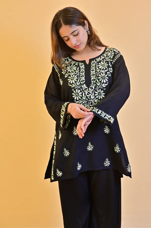 Black_Rayon_Straight_Kurta_Set_For_Women