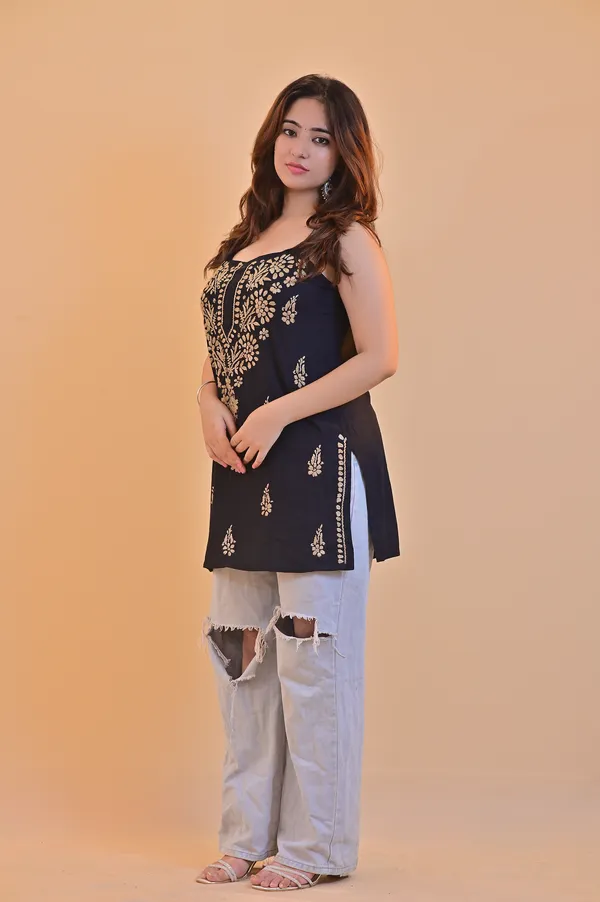 Black_Rayon_Straight_Fit_Kurti_For_Women